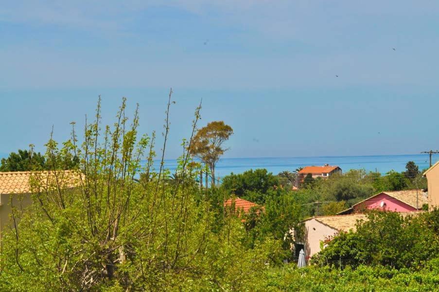 Efi Apartments Agios Gordios  Extérieur photo