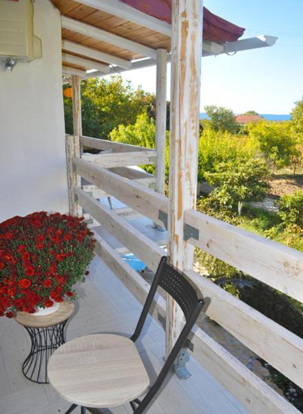 Efi Apartments Agios Gordios  Extérieur photo